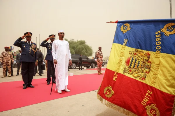 Le Tchad organise les dernières élections de sa transition politique