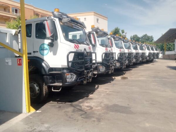 TCHAD : La marie de N’Djamena reçoit des équipements du projet pilier pour mieux assainir la ville.