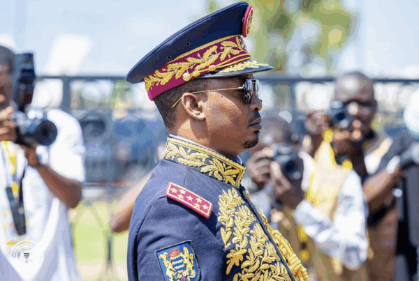 TCHAD : Le septennat renouvelable sans limite a été adopté par le Parlement. (Jeune Afrique)