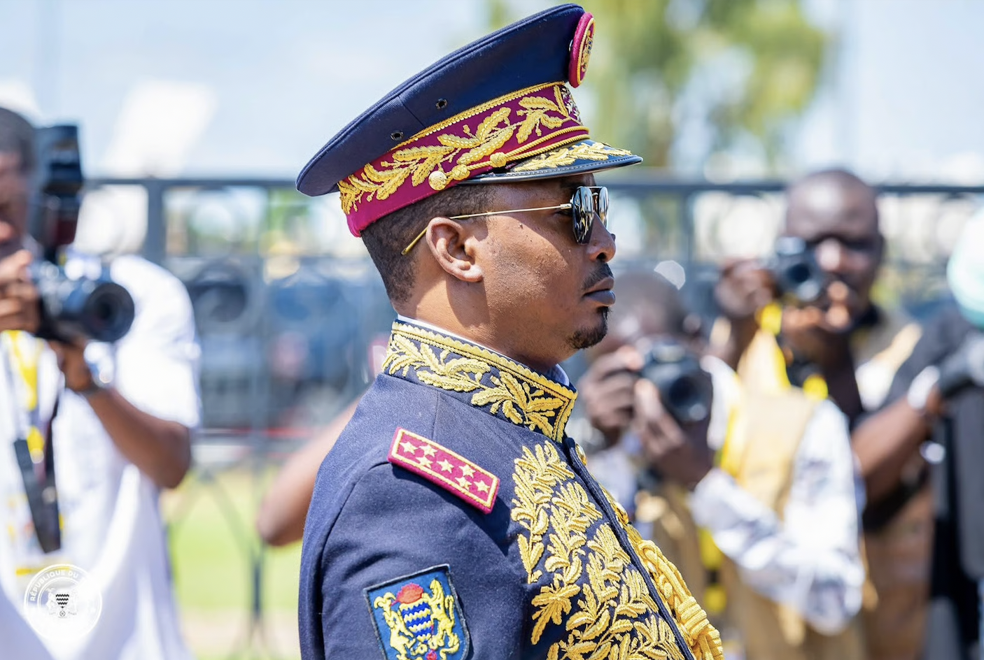 TCHAD : Le septennat renouvelable sans limite a été adopté par le Parlement. (Jeune Afrique)