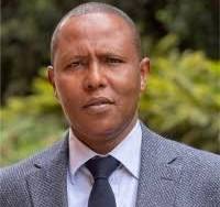 Tchad : L’ancien ministre du commerce reconverti en VRP de la gomme arabique.