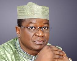 Guinée – Tchad : Deux anciens premiers ministres prennent la plume.